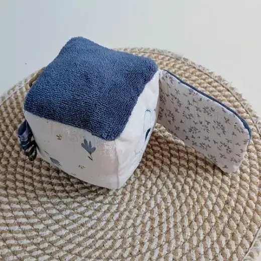 Cube d’éveil — vignette 2